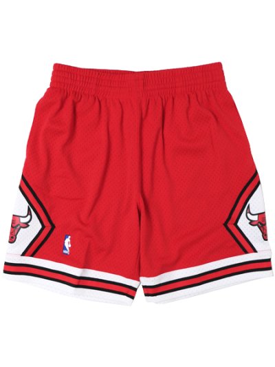 画像1: 【送料無料】MITCHELL & NESS SWINGMAN SHORTS BULLS 1997-1998