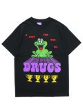 【SALE】COLD WORLD FROZEN GOODS DRUG WAR TEE