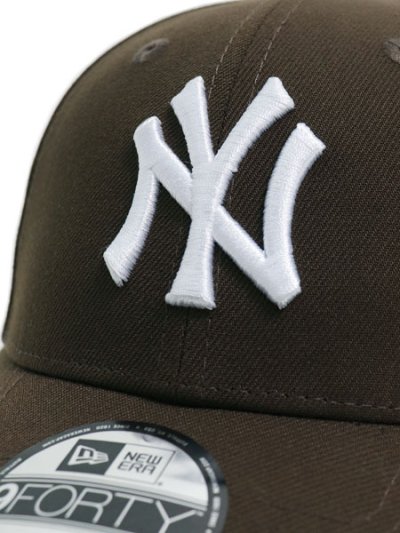 画像6: NEW ERA 9FORTY NEW YORK YANKEES BROWN/WHITE