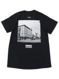 212 MAGAZINE 145ST CORNER TEE BLACK