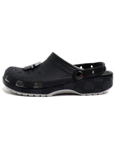 画像2: 【SALE】crocs OUTKAST CLASSIC CLOG BLACK/SILVER