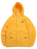 【送料無料】NIKE CLUB BOWLINE JACKET-UNIVERSITY GOLD