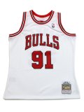 【送料無料】MITCHELL & NESS SWINGMAN JERSEY BULLS 97-98 #91 RODMAN