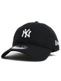 NEW ERA 9TWENTY KHAKI SWEAT BAND YANKEES BLACK