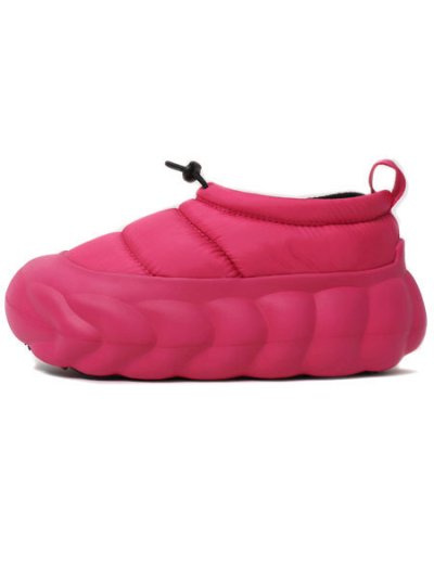 画像1: 【SALE】【送料無料】crocs OVERPUFF SHORTY DRAGON FRUIT