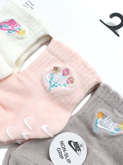 画像3: 【KIDS】NIKE BABY 3PK GIRLS FLORAL SOCK-SAIL