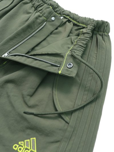 画像4: 【SALE】ADIDAS PARACHUTE PANTS-OLIVE STRATA