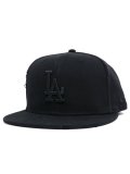 NEW ERA 59FIFTY DAMAGED DENIM DODGERS BLK DENIM
