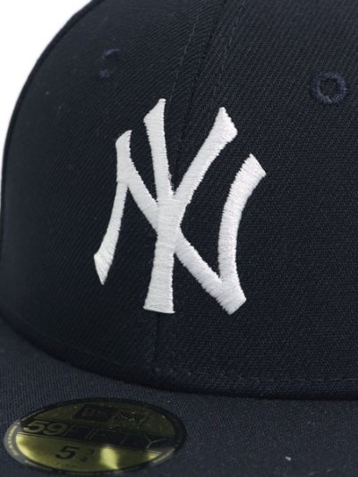 画像4: NEW ERA CAP POUCH M NECK STRAP YANKEES NAVY