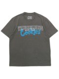 【送料無料】TRUE RELIGION COOKIES BOXY WASHED ARCHS TEE GRANITE GY