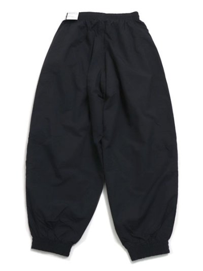 画像2: 【送料無料】NIKE OVERSIZED WOVEN TRACK PANT-BLACK/WHITE