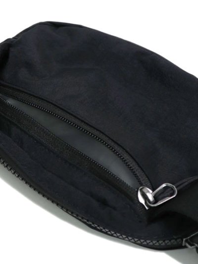 画像5: NIKE AURA CROSSBODY BAG 2L-BLACK/GUN METAL