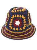 NEW ERA CROCHET KNIT BUCKET NAVY/YEL/CHROME/RED