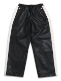 【送料無料】FUBU FAUX LEATHER TRACK PANTS WHITE