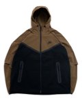 【送料無料】NIKE TECH WINDRUNNER WOVEN FZ JACKET-BK/MW BR