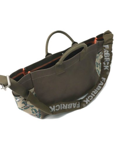 画像4: 【MEGA SALE】MEDICOM TOY presents FABRICK GASIUS/OUTDOOR TOTE BAG