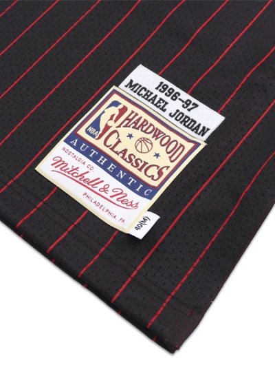 画像6: 【送料無料】MITCHELL & NESS AUTHENTIC JERSEY ALTERNATE BULLS 96-97 #23 JORDAN