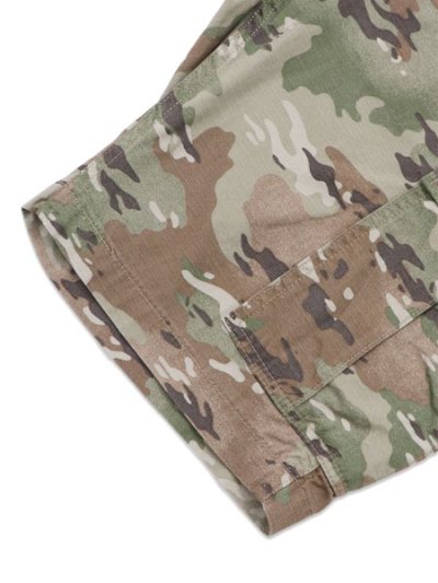 画像7: 【送料無料】LEVI'S CARRIER CARGO LIGHTWEIGHT 9" SHORTS OMBRE CAMO SOFT