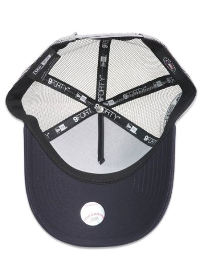 画像3: 【KIDS】NEW ERA YOUTH 9FORTY A-FRAME TRUCKER YANKEES GREY/NAVY
