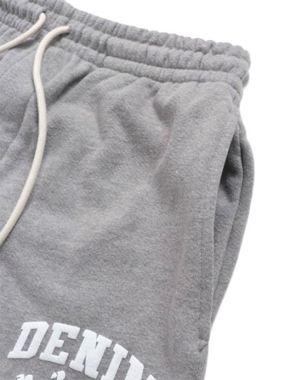 画像3: 【送料無料】DENIM TEARS DENIM UNIVERSITY SWEATSHORTS GREY/WHITE