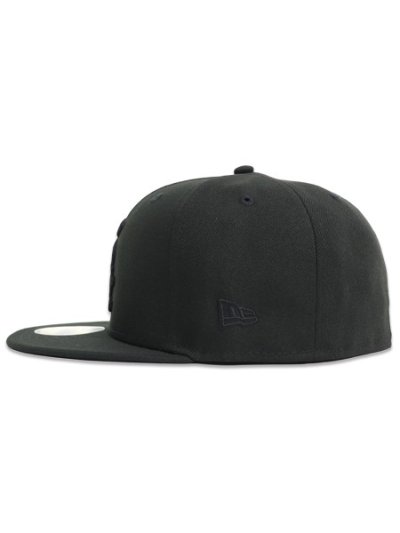 画像3: NEW ERA 59FIFTY BLK ON BLK WHITE SOX