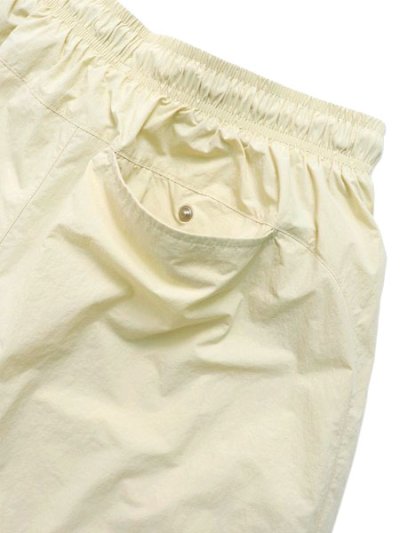 画像4: NIKE CLUB SPORT SHORT-LT KHAKI/WHITE