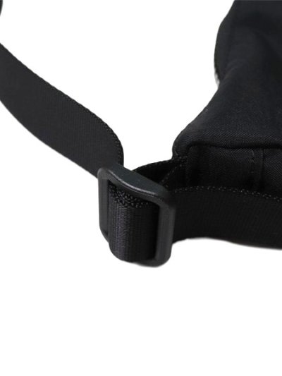画像5: NIKE AURA CRESCENT CROSSBODY 4L-BLACK/GUN METAL