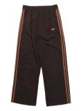 【送料無料】ADIDAS FIREBIRD CORDUROY TRACK PANTS-AURORA COFFEE