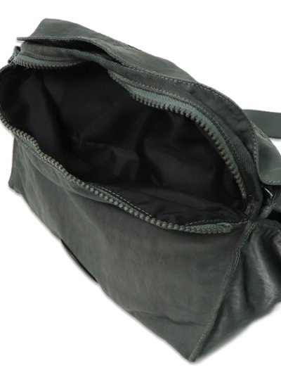 画像4: 【送料無料】C.P.COMPANY NYLON B LENS WAIST BAG CASTOR GRAY