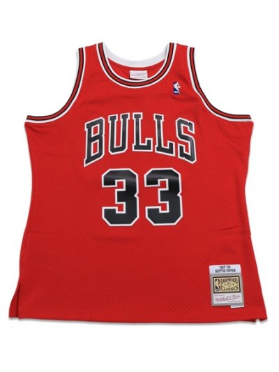 画像1: 【送料無料】MITCHELL & NESS SWINGMAN JERSEY BULLS 97-98 #33 S.PIPPEN