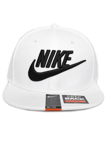 nike futura true