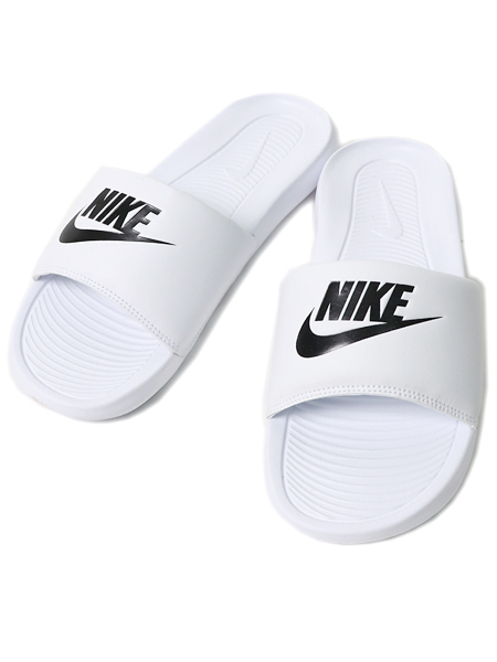 nike victori one slide black and white