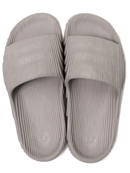 ADIDAS ADILETTE 22 SLIDES LIGHT BROWN - FIVESTAR