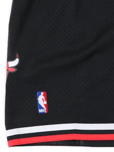 画像9: 【送料無料】MITCHELL & NESS SWINGMAN SHORTS BULLS 1997-1998 (9)