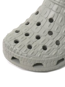 画像5: 【MEGA SALE】crocs CLASSIC CROCSKIN CLOG ELEPHANT (5)