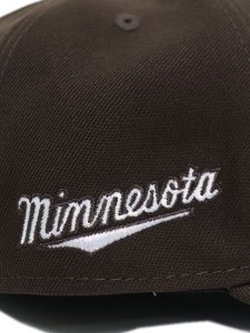 画像11: 【SALE】NEW ERA LP 59FIFTY GREY UNDERVISOR CT TWINS WAL (11)