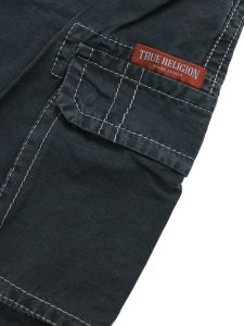 画像8: 【SALE】【送料無料】TRUE RELIGION BIG T CARGO SHORTS JET BLACK (8)