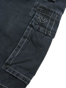 画像9: 【SALE】【送料無料】TRUE RELIGION BIG T CARGO SHORTS JET BLACK (9)