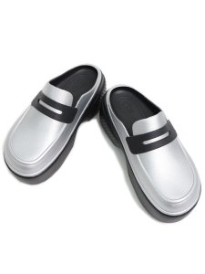 画像3: 【SALE】crocs STOMP METALLIC LOAFER SILVER/BLACK (3)