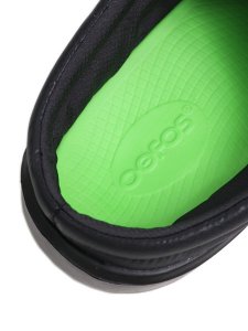 画像7: 【SALE】【送料無料】OOFOS WMNS OOCOOZIE THERMO MULE-BLACK (7)