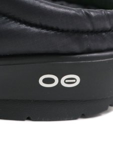 画像8: 【SALE】【送料無料】OOFOS WMNS OOCOOZIE THERMO MULE-BLACK (8)