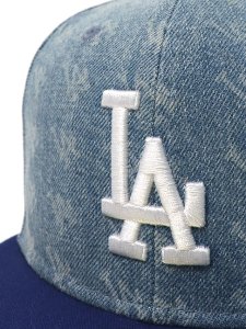 画像6: 【SALE】NEW ERA 59FIFTY LASER BURN OUT DODGERS WASH DNM (6)