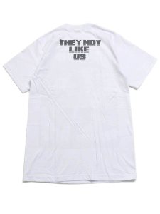 画像2: STREET WEAR KNDRK THEY NOT LIKE US TEE (2)
