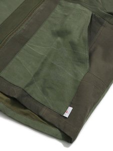 画像4: 【SALE】MR.REMAKE MAN REMAKE MILITARY ZIP VEST KHAKI ASSORT (4)
