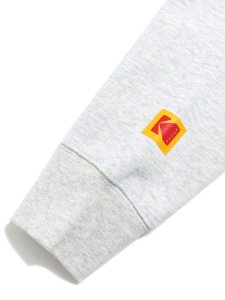 画像7: 【SALE】HUF KODAK GOLDEN HOUR CREWNECK TOP (7)