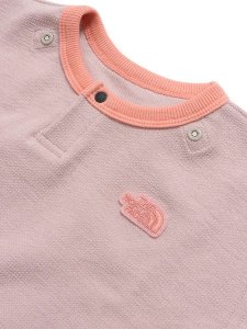 画像2: 【SALE】【KIDS】THE NORTH FACE BABY LATCH PILE ROMPERS & 2P BIB (2)