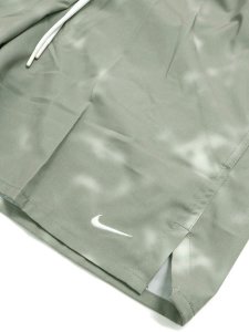 画像4: 【SALE】NIKE DRI-FIT UNL 7IN SHORT PRINT-SAIL (4)