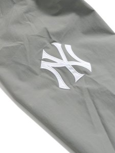 画像7: 【送料無料】MITCHELL & NESS NYLON PULLOVER VINTAGE LOGO YANKEES (7)