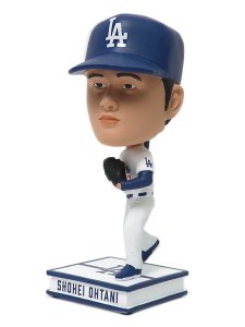 画像2: 【送料無料】FOCO BIGHEADS BOBBLEHEAD SO PITCHING HOME DODGERS (2)