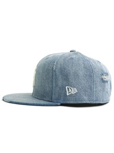 画像3: NEW ERA 59FIFTY DAMAGED DENIM YANKEES WASH DENIM (3)
